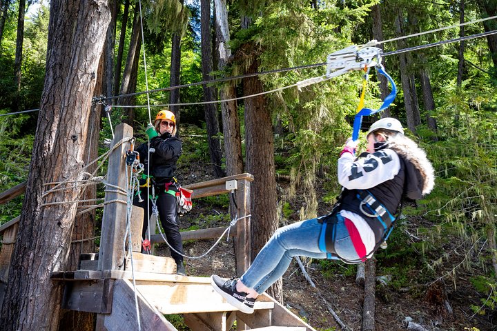 Oplev spændende zipline-eventyr højt over Whistlers fantastiske bjerglandskaber, foto 18 | wizardtrip