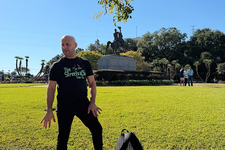 Explore New Orleans' dark history and true crime on an adults-only walking tour, photo 9 | wizardtrip
