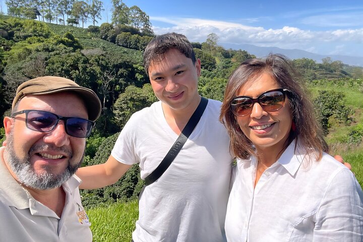 Heldagstur i Costa Rica med Poás-vulkanen, La Paz Waterfall Gardens och en kaffeplantage, foto 11 | wizardtrip