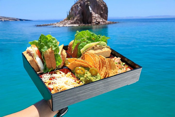 Goditi una crociera in catamarano, snorkeling e pranzo a Cabo San Lucas, foto 7 | wizardtrip