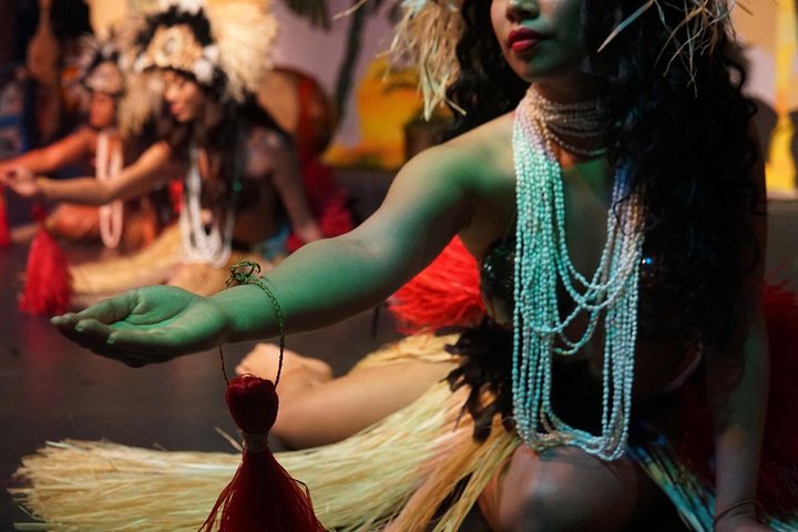 Polynesian Fire and Dinner Show Ticket in Daytona Beach | wizardtrip