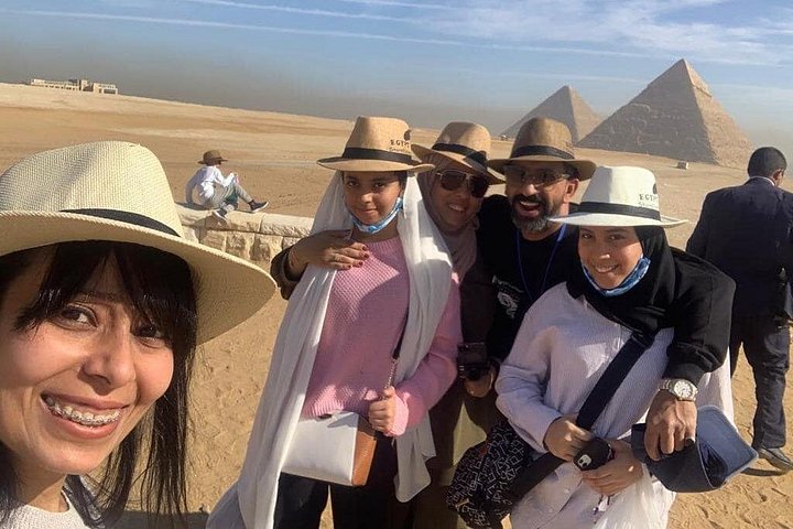 Privé VIP-tour van de Piramides van Gizeh en Sfinx met kameelrit en egyptoloog-gids in Caïro, foto 19 | wizardtrip