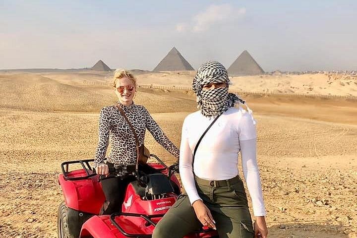 Visite VIP des Pyramides de Gizeh, Sphinx, Balade à Cheval et Quad | wizardtrip