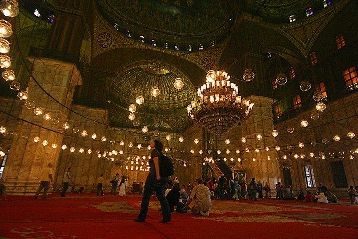 カイロのイスラム寺院、コプト・カイロの教会、活気あふれるハーン・エル・ハリーリ・バザールを巡るプライベートツアー、写真21 | wizardtrip