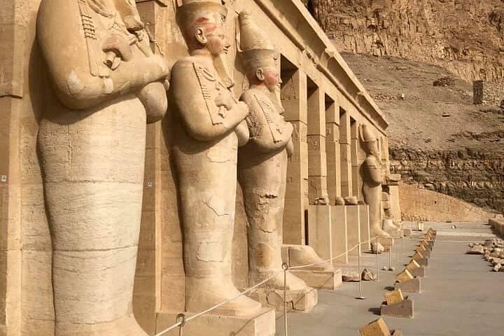 Tour privado de día completo de El Cairo a Luxor en avión, con templos antiguos y sitios históricos, foto 25 | wizardtrip