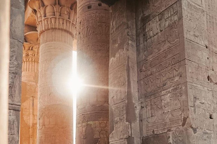 Tour privado de día completo de El Cairo a Luxor en avión, con templos antiguos y sitios históricos, foto 46 | wizardtrip