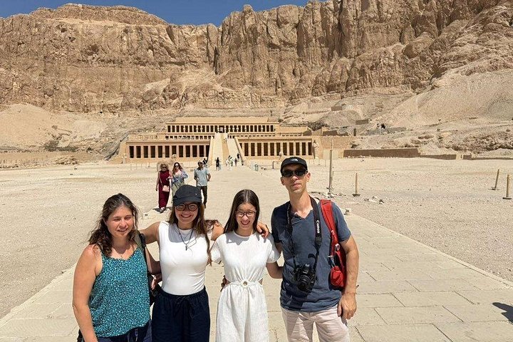 Tour privado de día completo de El Cairo a Luxor en avión, con templos antiguos y sitios históricos, foto 47 | wizardtrip