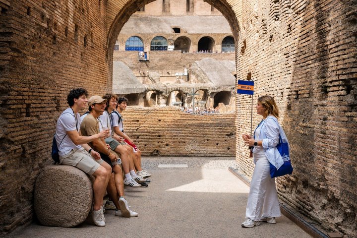 Tour guidato dell'iconico Colosseo, Foro Romano e Palatino di Roma, foto 14 | wizardtrip