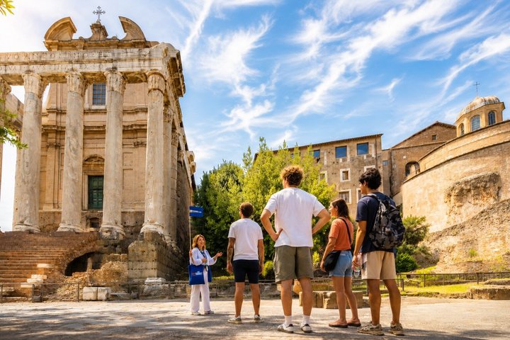 Tour guidato dell'iconico Colosseo, Foro Romano e Palatino di Roma, foto 24 | wizardtrip