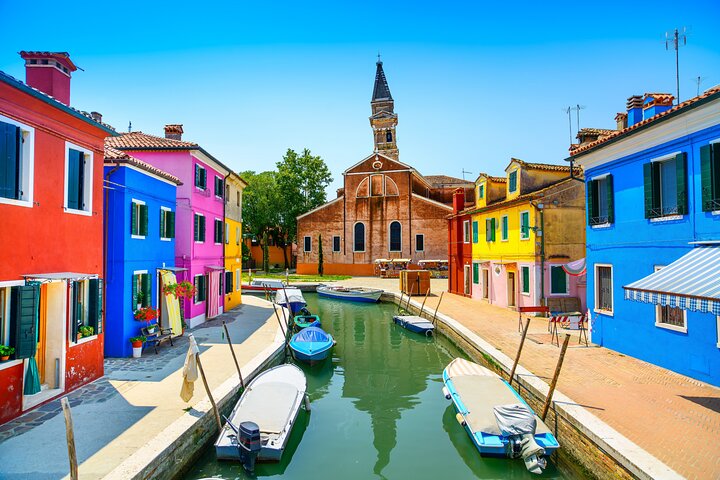 Tour delle isole di Murano e Burano in barca privata | wizardtrip