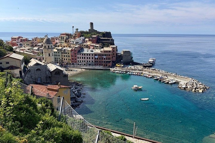 Excursion d'une journée de Florence aux Cinque Terre et à Pise, avec des villages côtiers et la Tour penchée, photo 14 | wizardtrip