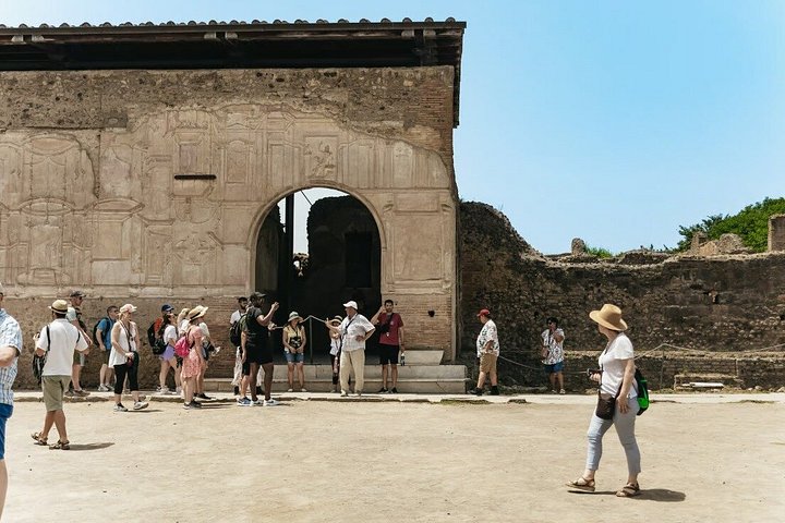 Day trip from Rome to Pompeii and the Amalfi Coast, featuring ancient ruins and scenic coastal views, photo 13 | wizardtrip