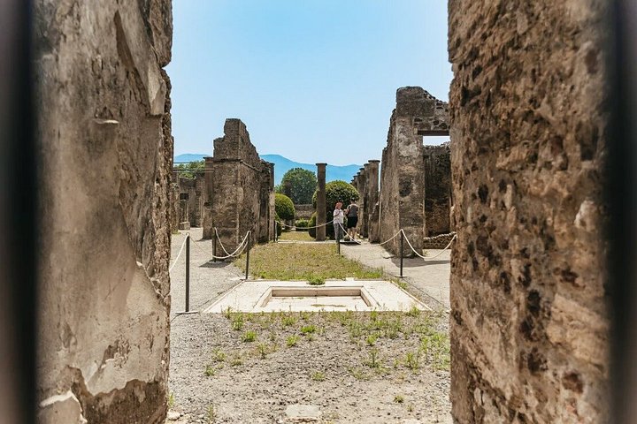 Day trip from Rome to Pompeii and the Amalfi Coast, featuring ancient ruins and scenic coastal views, photo 21 | wizardtrip