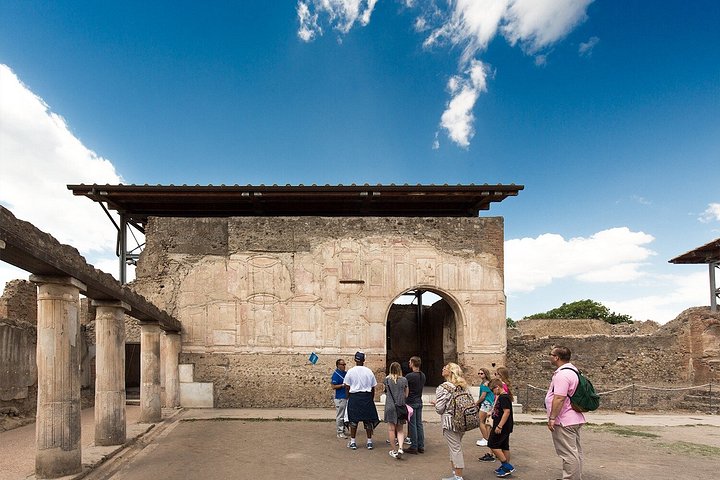 Day trip from Rome to Pompeii and the Amalfi Coast, featuring ancient ruins and scenic coastal views, photo 22 | wizardtrip