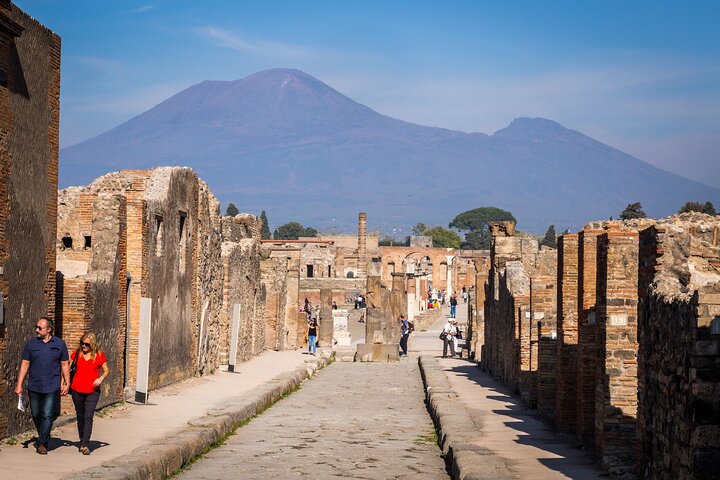 Tagesausflug von Rom nach Pompeji, Sorrent und an die Amalfiküste mit antiken Ruinen und atemberaubenden Küstenblicken, Foto 11 | wizardtrip