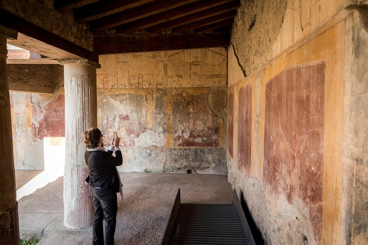 Tagesausflug von Rom nach Pompeji, Sorrent und an die Amalfiküste mit antiken Ruinen und atemberaubenden Küstenblicken, Foto 20 | wizardtrip