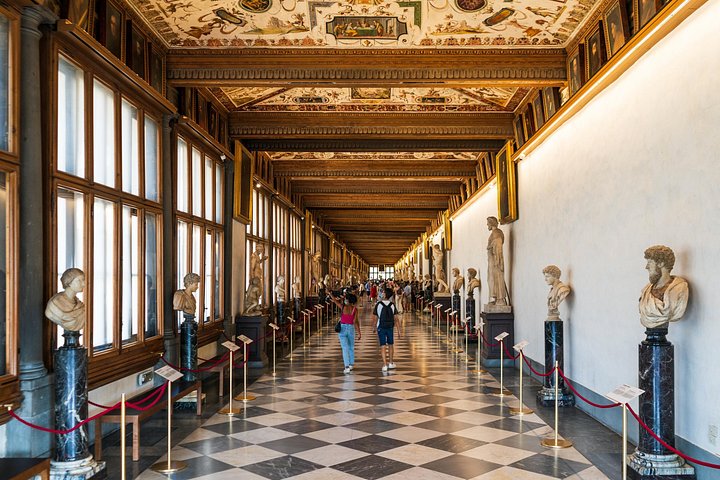 Tour guiado para grupos pequeños de la Galería Uffizi en Florencia, Italia, con obras maestras del Renacimiento, foto 23 | wizardtrip