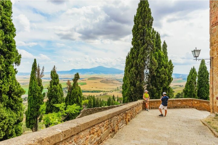 Tagesausflug von Rom in die Toskana mit Weinprobe, Mittagessen und Besuchen in Montepulciano und Pienza, Foto 11 | wizardtrip