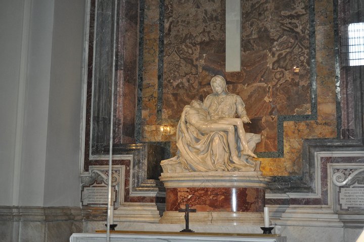 Visite en petit groupe des Musées du Vatican, de la Chapelle Sixtine et de la Basilique Saint-Pierre à Rome, photo 9 | wizardtrip