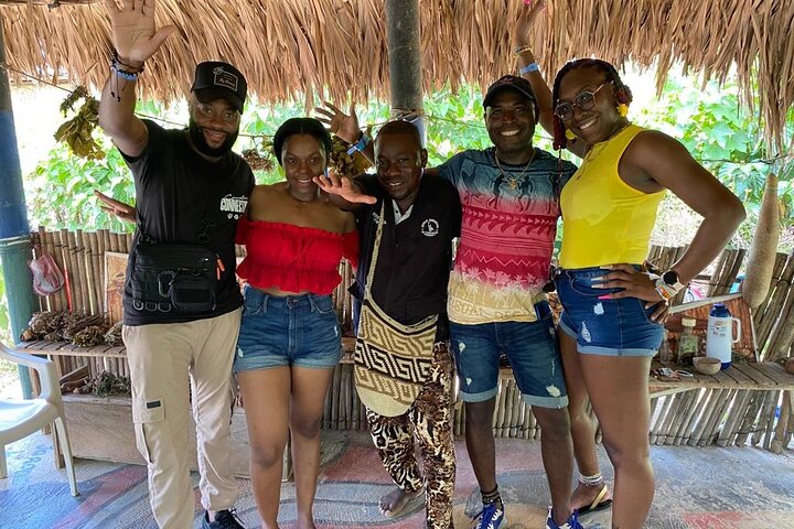 Explore a cultura e história vibrantes de San Basilio de Palenque, Colômbia, neste tour imersivo de um dia, foto 9 | wizardtrip