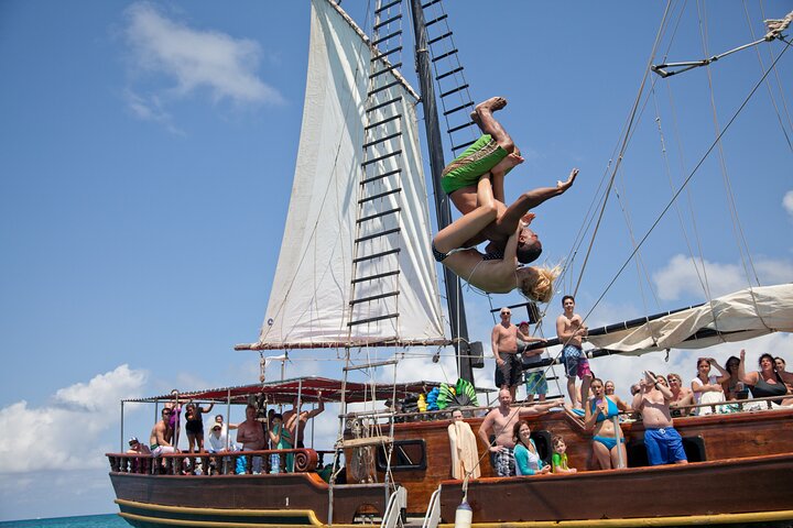 Croisière plongée avec tuba à Aruba avec bar ouvert et déjeuner sur un bateau pirate, photo 4 | wizardtrip
