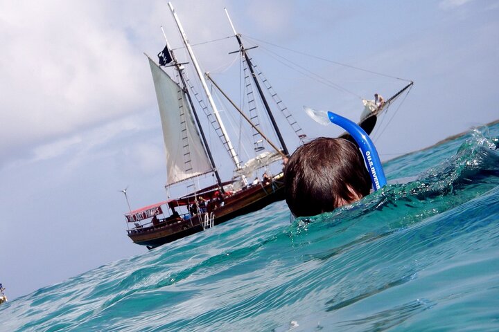 Croisière plongée avec tuba à Aruba avec bar ouvert et déjeuner sur un bateau pirate, photo 9 | wizardtrip