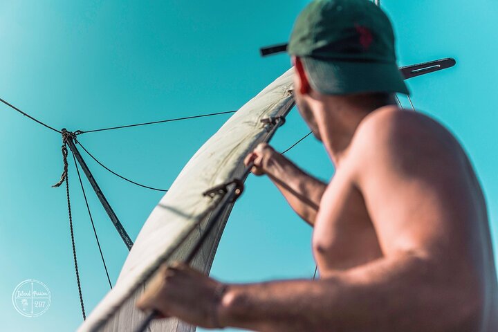 Piratskeppskryssning i solnedgången med öppen bar och repgunga på Aruba, foto 9 | wizardtrip