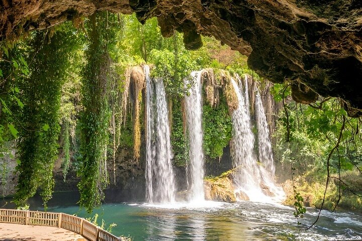 Begeleide tour door Antalya met historische oude stad, watervallen, kabelbaan en boottocht, foto 8 | wizardtrip