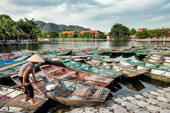 Ninh Binh Full-Day Small Group Tour from Hanoi | wizardtrip