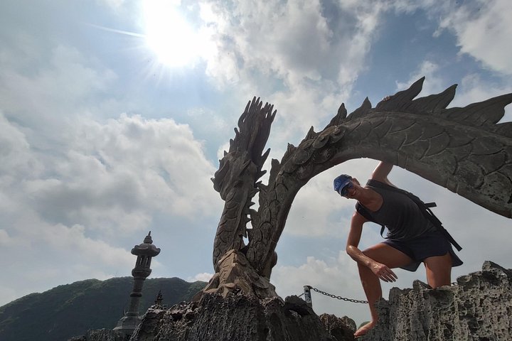 Full-day guided tour of Ninh Binh from Hanoi, featuring Mua Cave, Tam Coc boat trip, and Hoa Lu, photo 6 | wizardtrip