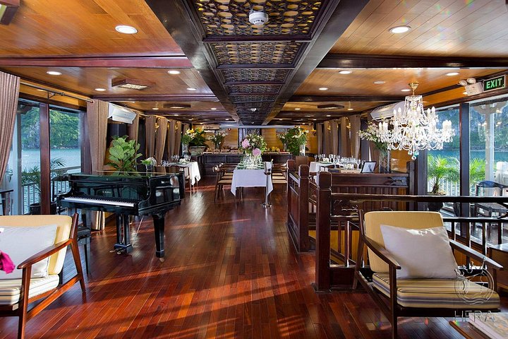 Luxury Hera Cruise navigating through the stunning karst formations of Halong Bay, Vietnam, photo 20 | wizardtrip