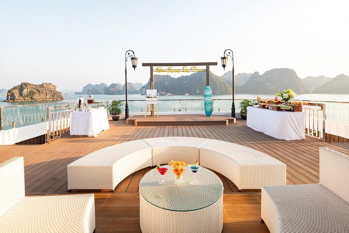 Luxury Hera Cruise navigating through the stunning karst formations of Halong Bay, Vietnam, photo 42 | wizardtrip