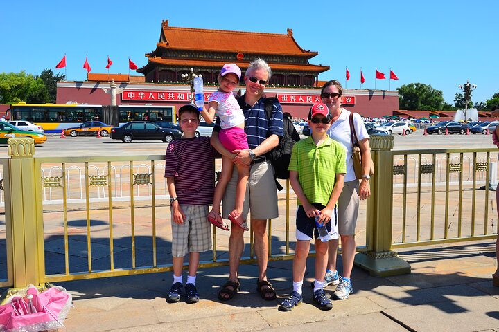 Private walking tour of Beijing's Forbidden City and Tiananmen Square, exploring imperial history and architecture, photo 12 | wizardtrip