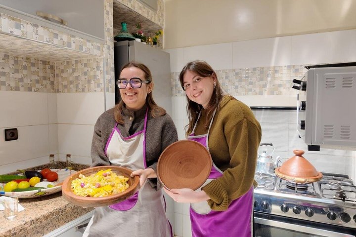 Praktisk marockansk matlagningskurs och kulturell upplevelse i Casablanca, inklusive traditionell mat och klädsel, foto 23 | wizardtrip