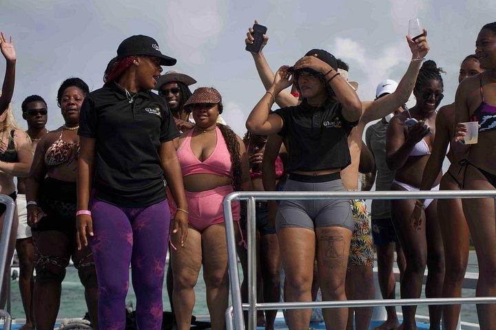 Cruzeiro de barco de festa com snorkel e bebidas em Punta Cana, República Dominicana, foto 16 | wizardtrip