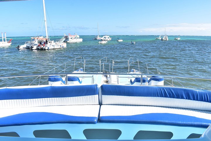 Cruzeiro de barco de festa com snorkel e bebidas em Punta Cana, República Dominicana, foto 38 | wizardtrip