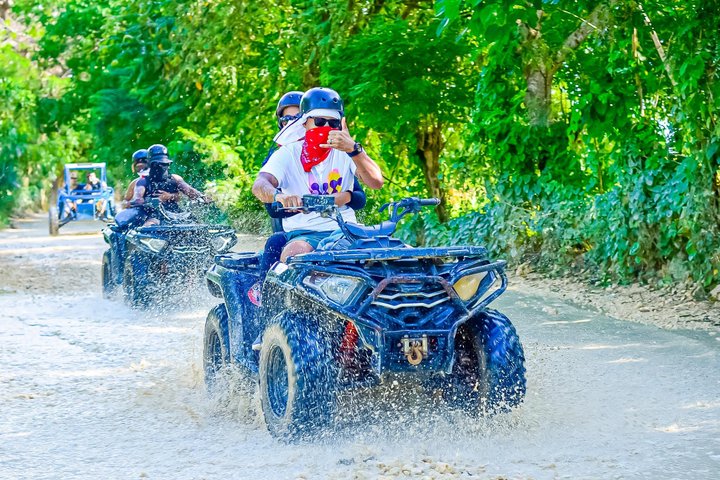 Udforsk Punta Canas landskaber på en 4x4 ATV, besøg gårde og Macao Beach, foto 1 | wizardtrip