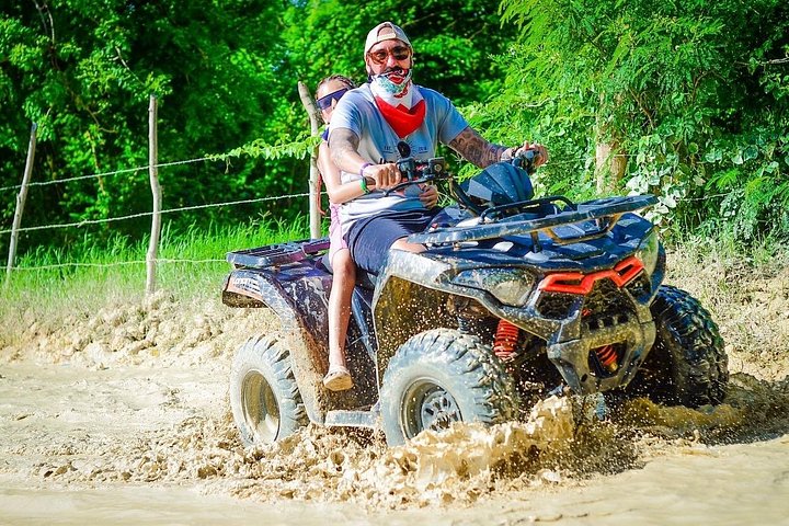 Udforsk Punta Canas landskaber på en 4x4 ATV, besøg gårde og Macao Beach, foto 12 | wizardtrip