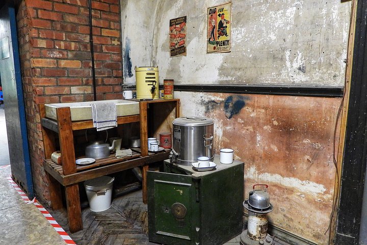 Explore a história subterrânea de Bristol e o seu mercado vibrante num passeio a pé único, foto 44 | wizardtrip