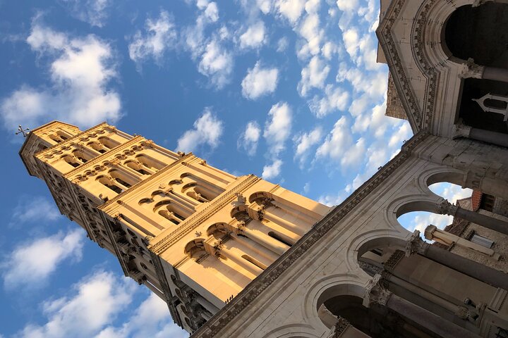 Recorrido guiado a pie por el Palacio de Diocleciano y Split, Croacia, foto 15 | wizardtrip