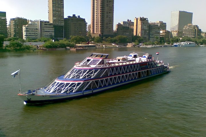 Profitez d'une croisière dîner de luxe sur le Nil au Caire avec spectacles et buffet, photo 17 | wizardtrip