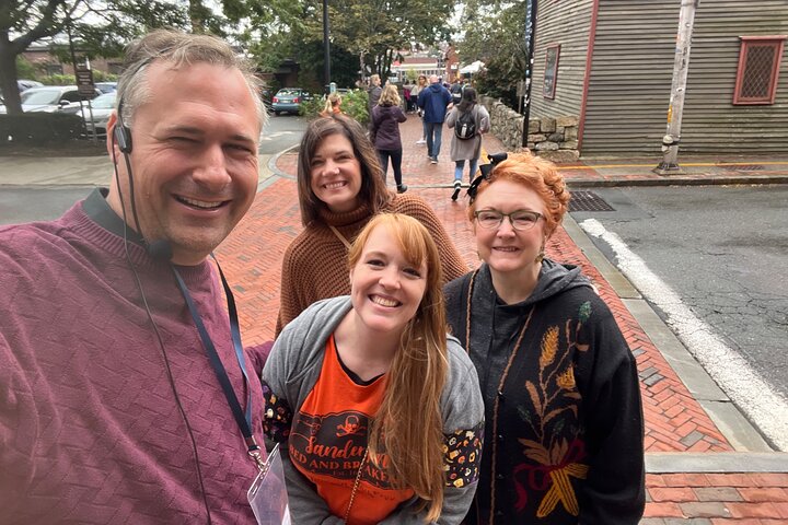 Explore Salem's witch trial history and haunted sites on a guided walking tour, photo 11 | wizardtrip