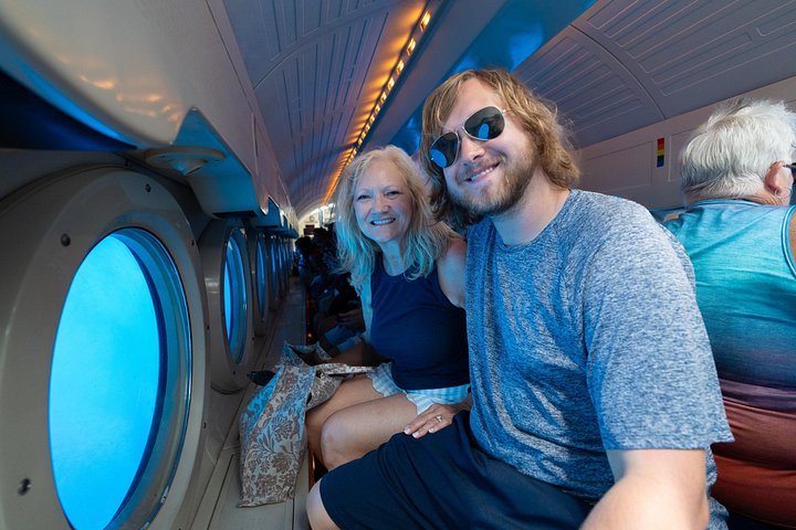 Vive un viaje submarino en un submarino real explorando los vibrantes arrecifes y la vida marina de Cozumel, foto 9 | wizardtrip