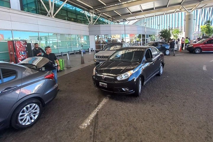 Privater Flughafentransfer-Service in Buenos Aires mit verschiedenen Fahrzeugoptionen für Komfort und Bequemlichkeit, Foto 6 | wizardtrip