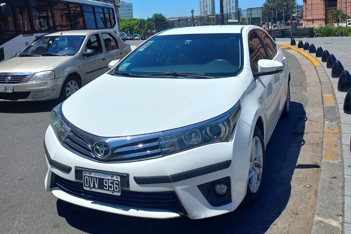 Privater Flughafentransfer-Service in Buenos Aires mit verschiedenen Fahrzeugoptionen für Komfort und Bequemlichkeit, Foto 10 | wizardtrip