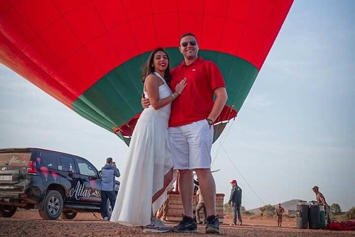 Volo in mongolfiera sul deserto di Marrakech e sulle montagne dell'Atlante con colazione, foto 11 | wizardtrip