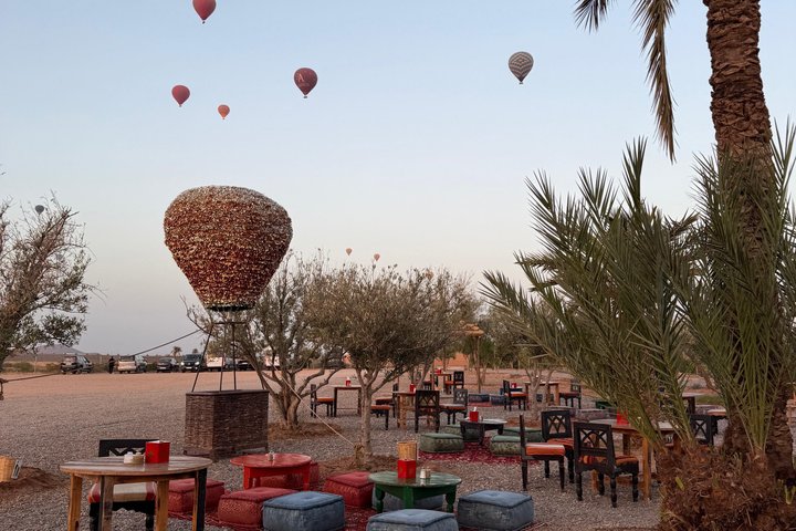 Volo in mongolfiera sul deserto di Marrakech e sulle montagne dell'Atlante con colazione, foto 12 | wizardtrip