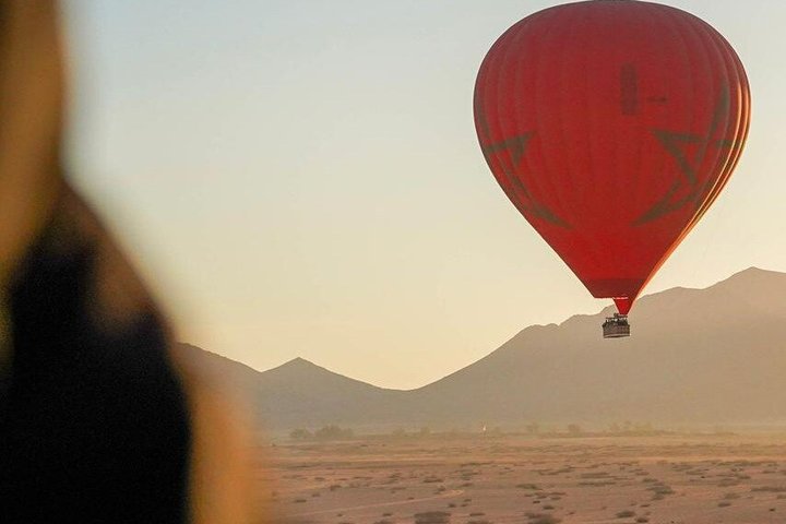 Volo in mongolfiera sul deserto di Marrakech e sulle montagne dell'Atlante con colazione, foto 23 | wizardtrip