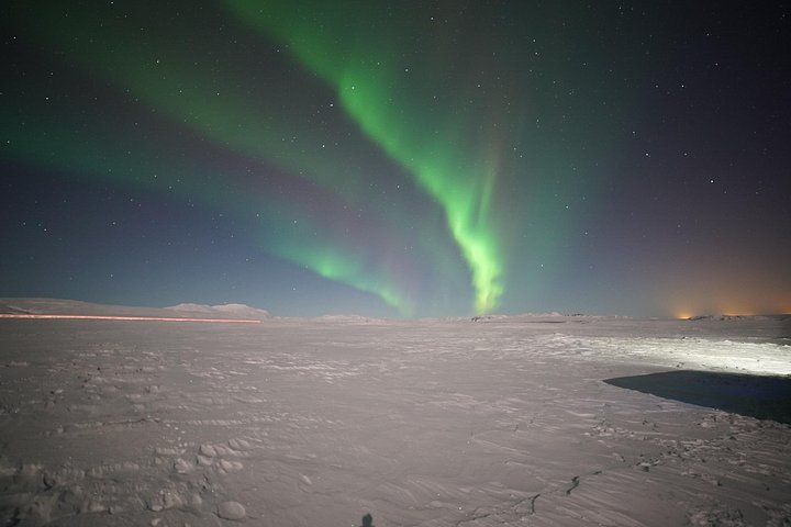 Kleingruppen-Nordlichter-Tour ab Reykjavik, Island, mit professioneller Fotografie und Wikinger-Requisiten, Foto 13 | wizardtrip