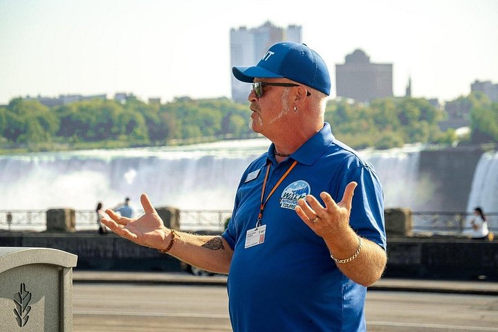 Erleben Sie die Niagara Fälle, Kanada mit einer Bootsfahrt und der Tour "Journey Behind the Falls", Foto 17 | wizardtrip